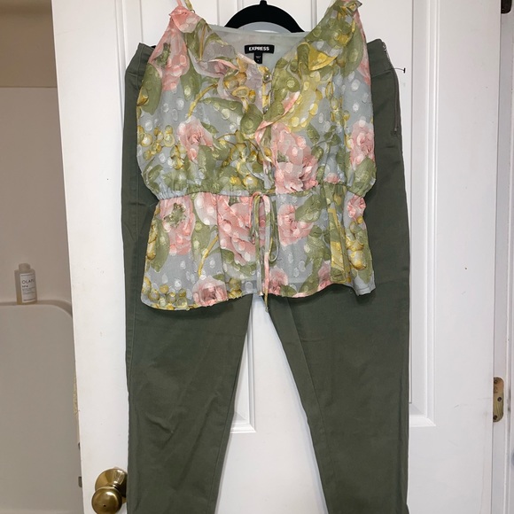 Olive color pants - Picture 3 of 3